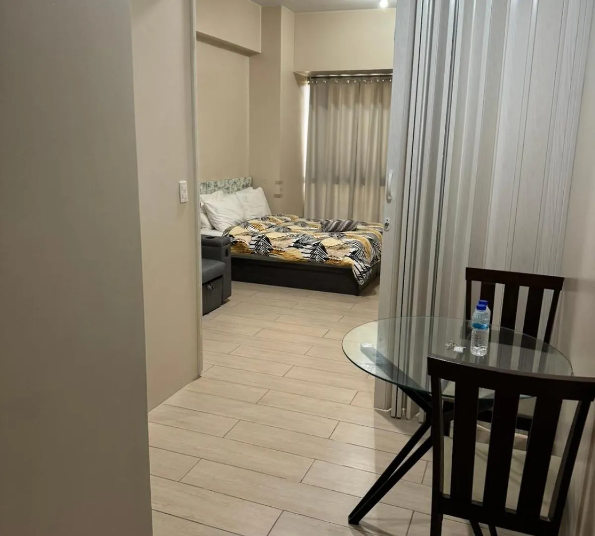 Hotel Henry'S Newport Deluxe Condotel Pasay
