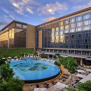 5* Hotel Hilton Manila - Multiple Use