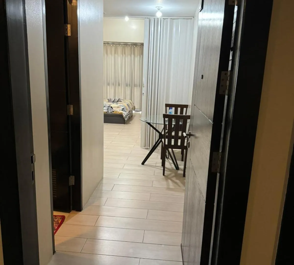Hotel Henry'S Newport Deluxe Condotel Pasay